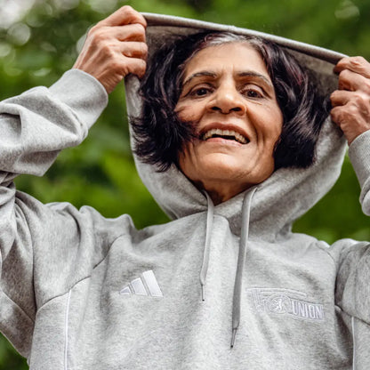 adidas Frauen Hoodie - grau 24/25
