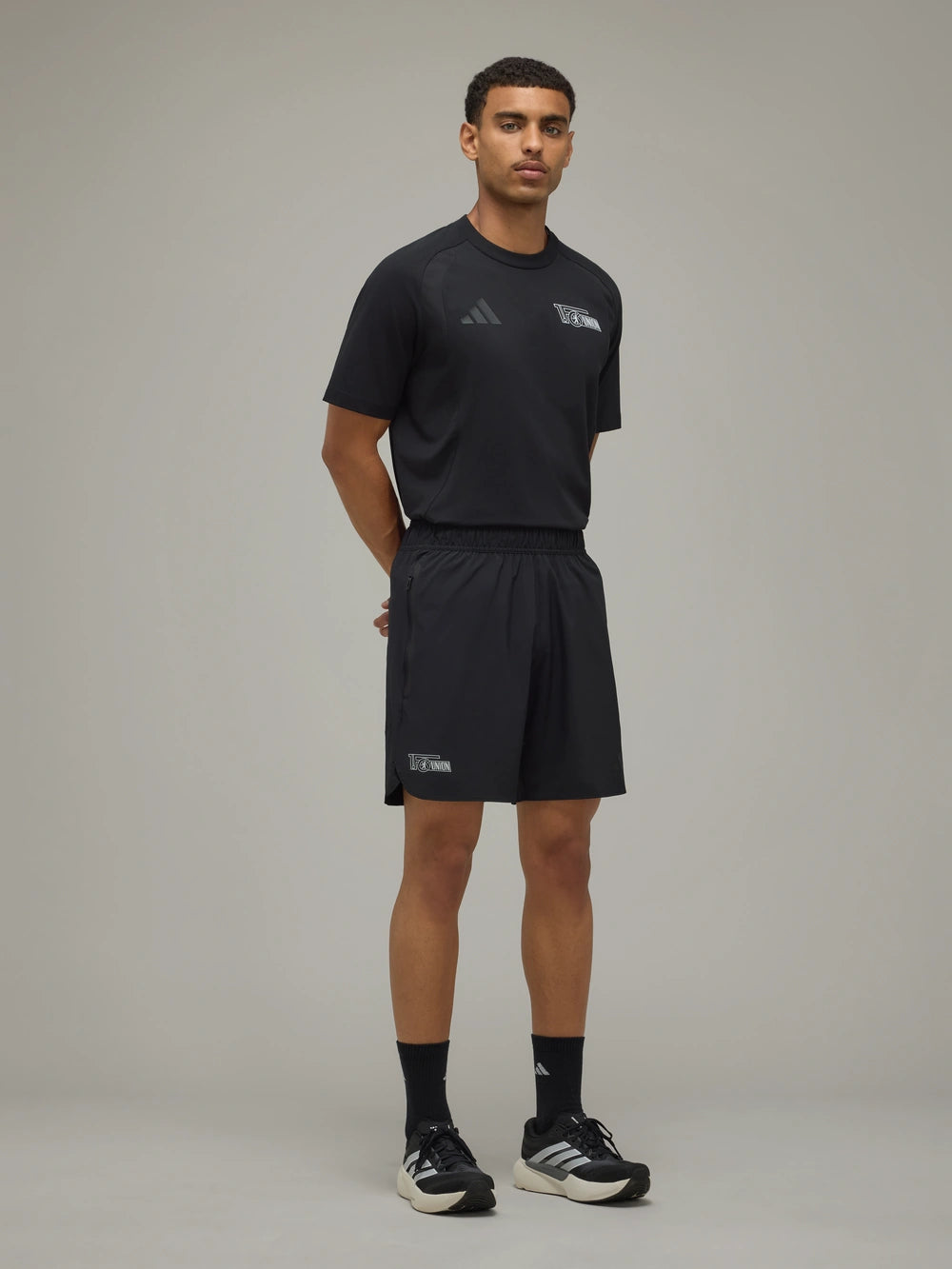 adidas Ausgehshorts schwarz - Team 26/27